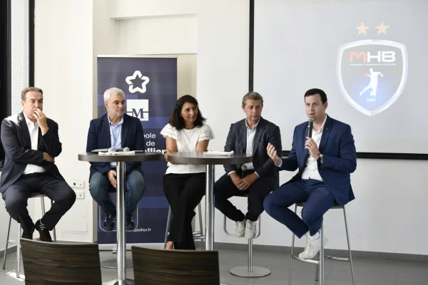 À Montpellier, la D2 féminine élargit le jeu du MHB