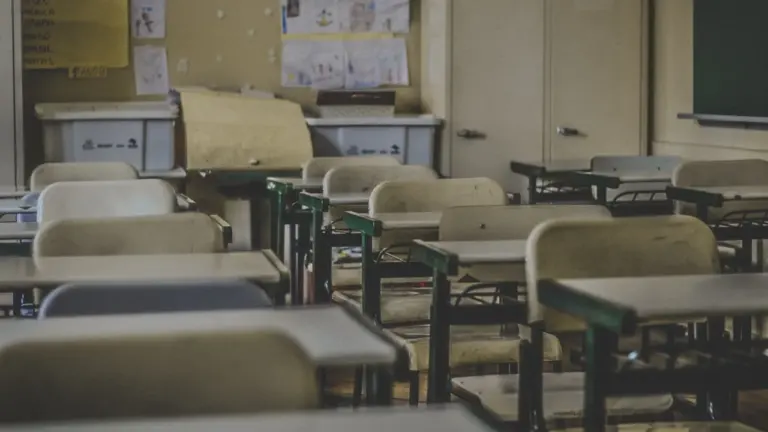 Courbevoie sous chaleur: écoles, déchets, sorties à vérifier