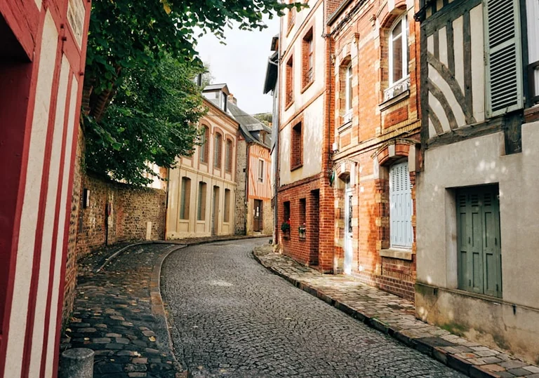 Bois-Colombes : Senlis en car pour 35 € le 21 juillet