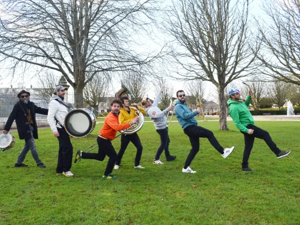 À Caen, Take It Easy Brass Band en concert gratuit le 27 août