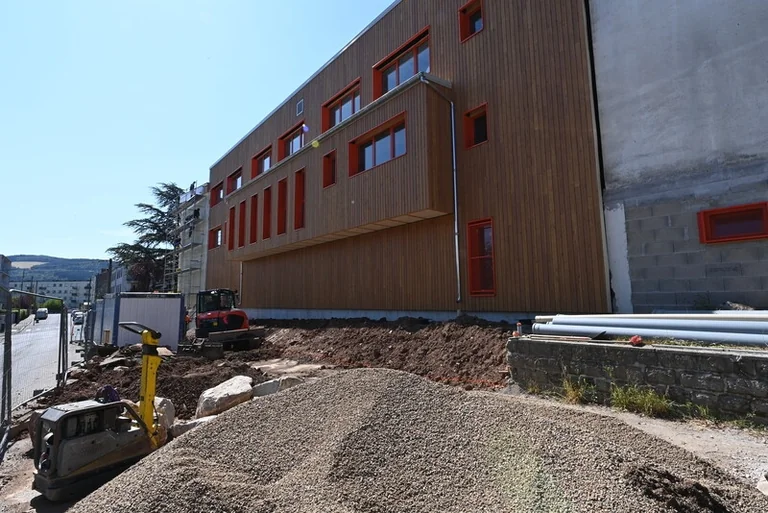 À Saint-Étienne, la rentrée transforme plusieurs écoles