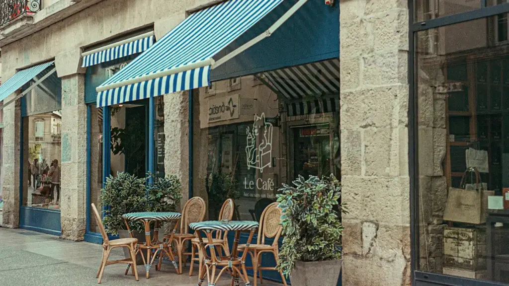 Café sans-frontières à Grenoble : dernière séance le 25 août