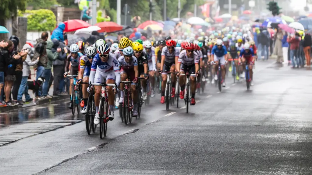 Tour de l’Avenir à Montceau-les-Mines : deux créneaux clés: ce qu’il faut retenir
